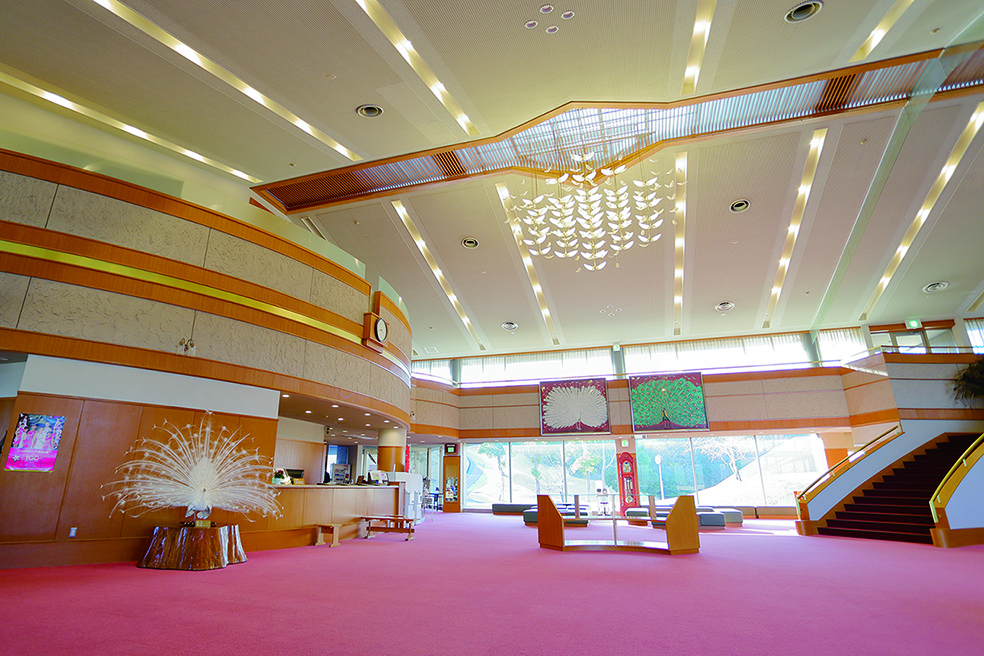 【急募】ゴルフ場フロントスタッフ